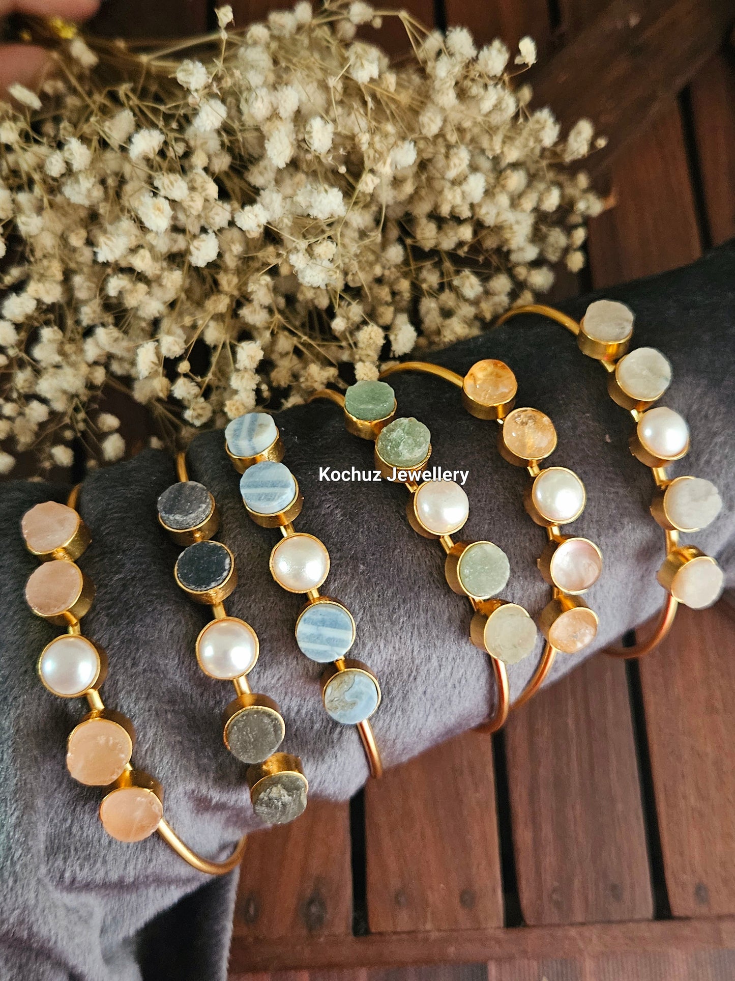 BANG1005 -Cuff Bangle With Natural Stone
