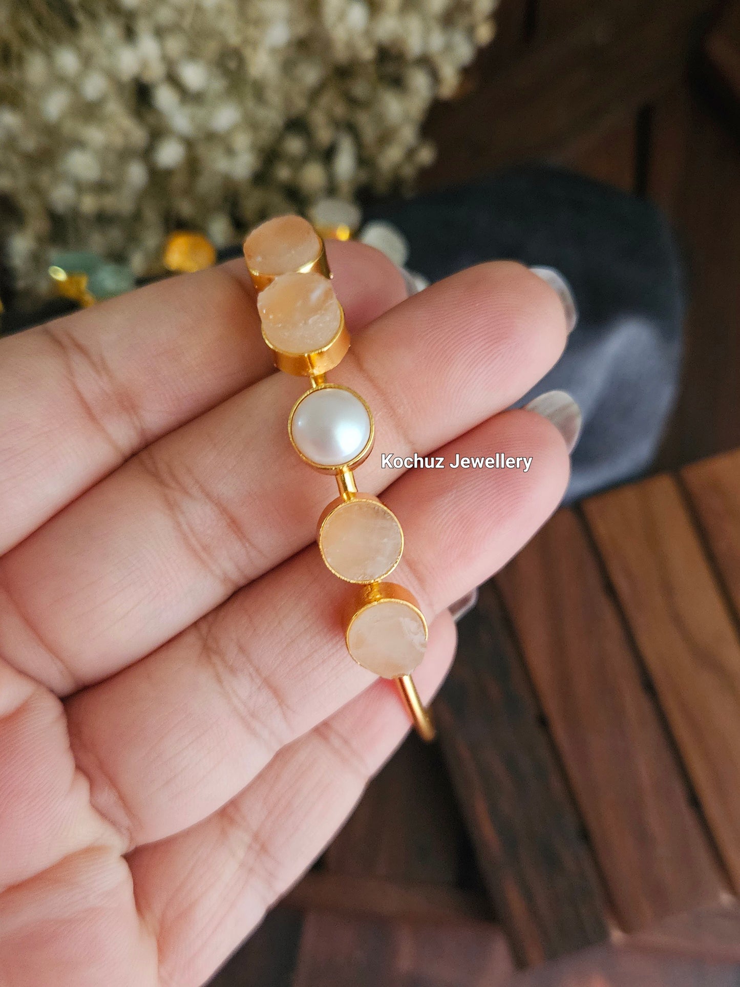 BANG1005 -Cuff Bangle With Natural Stone