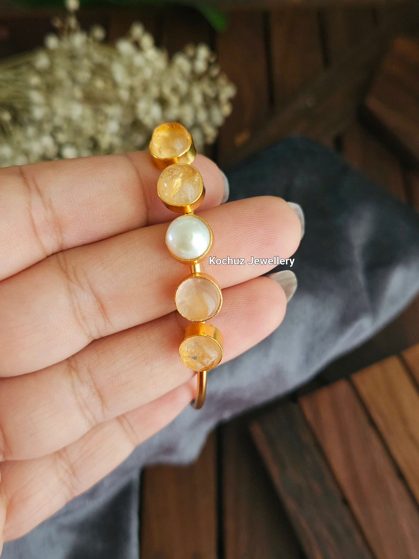 BANG1005 -Cuff Bangle With Natural Stone
