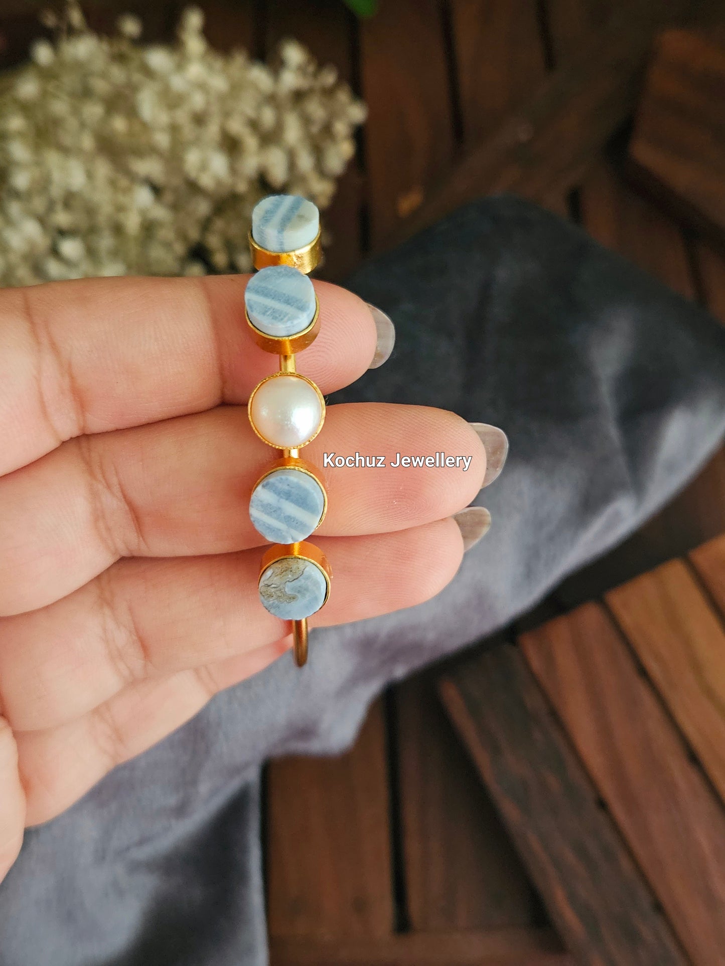 BANG1005 -Cuff Bangle With Natural Stone