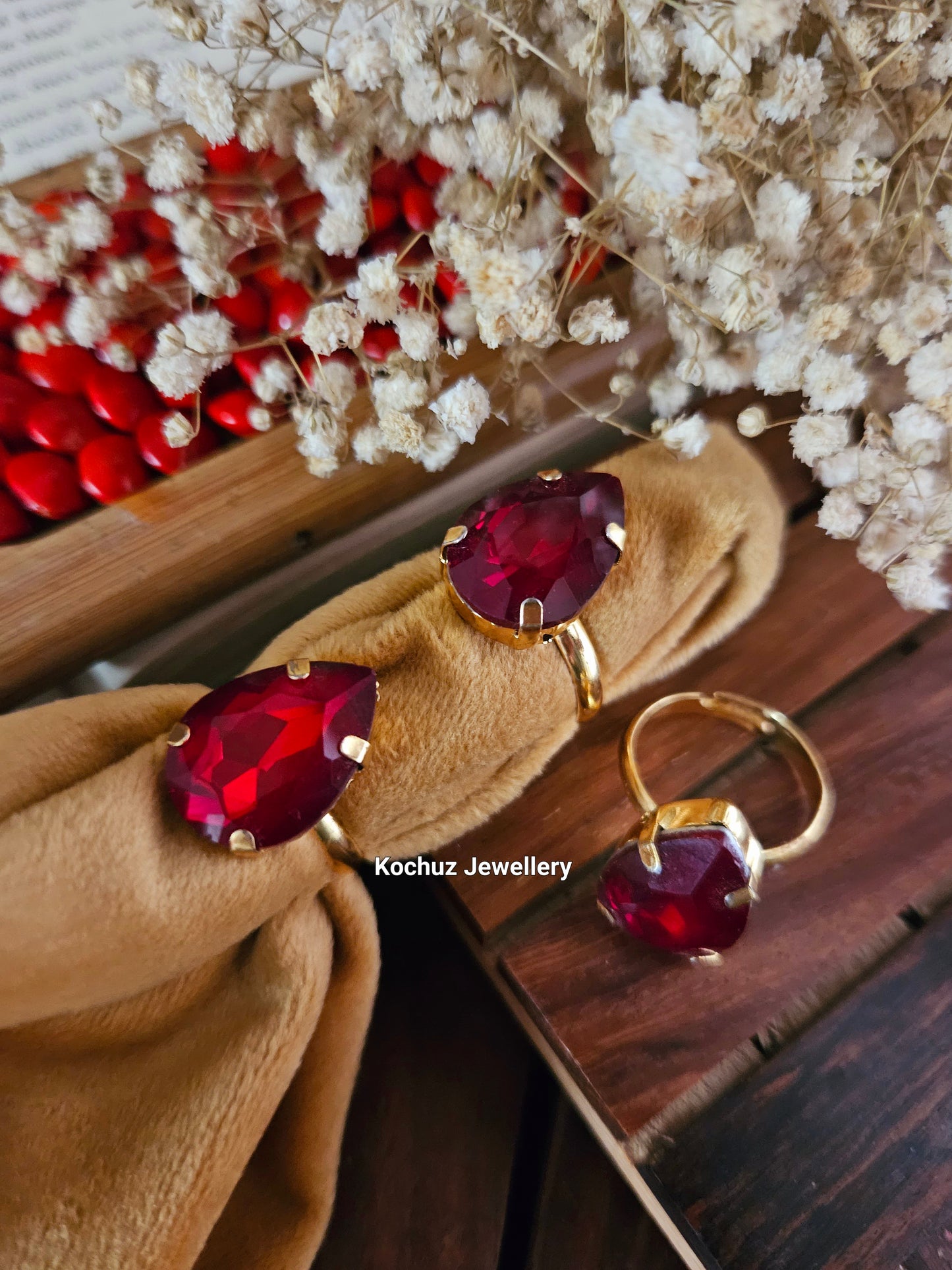 RING1009 - Tear Drop Glass Rings