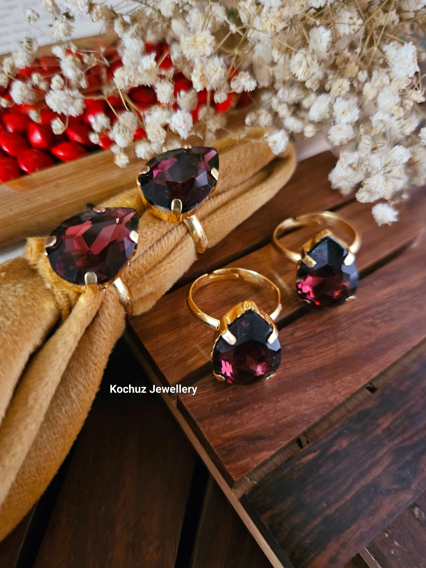 RING1009 - Tear Drop Glass Rings