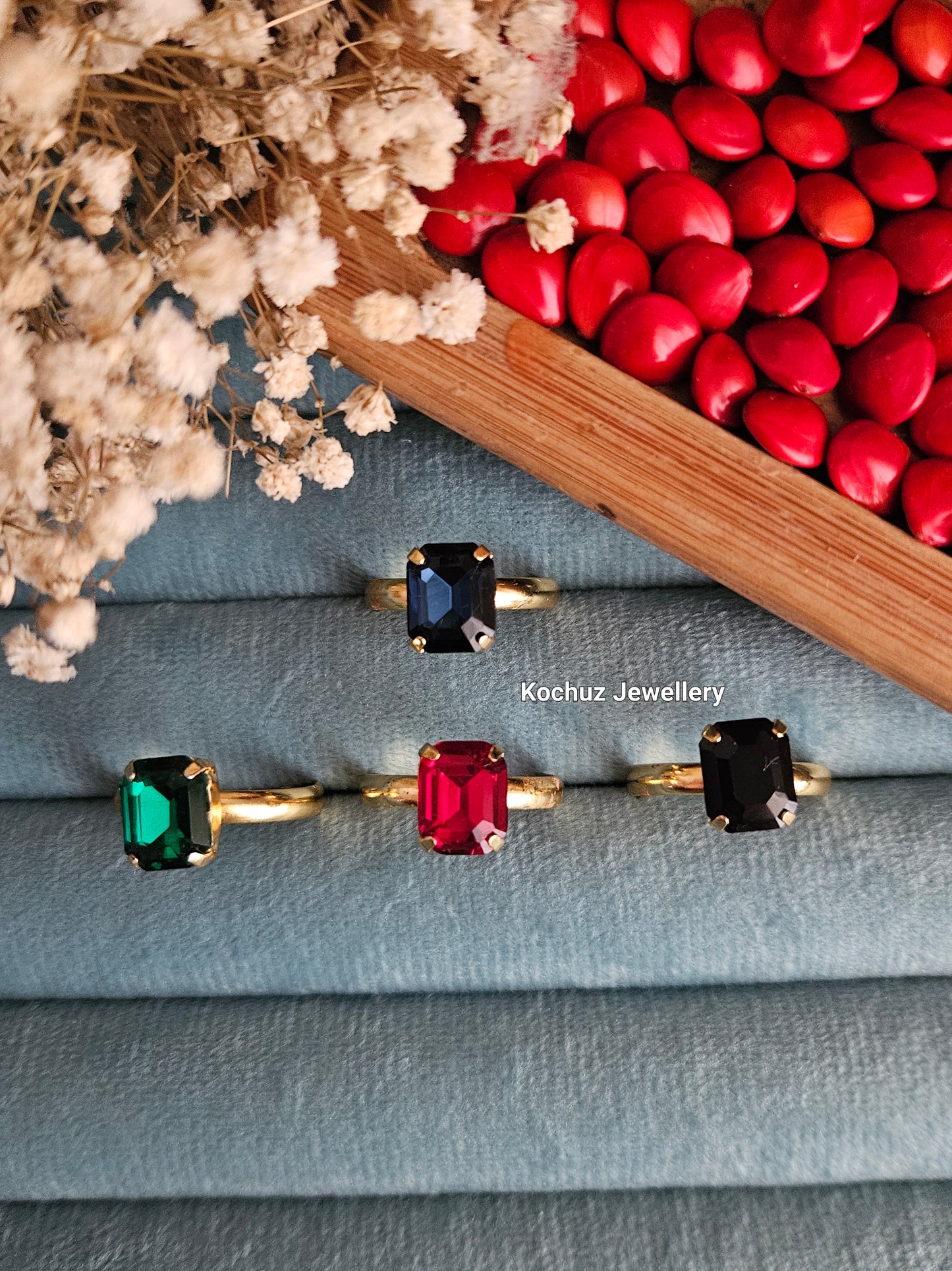 RING1006 - Small Glass Finger Rings
