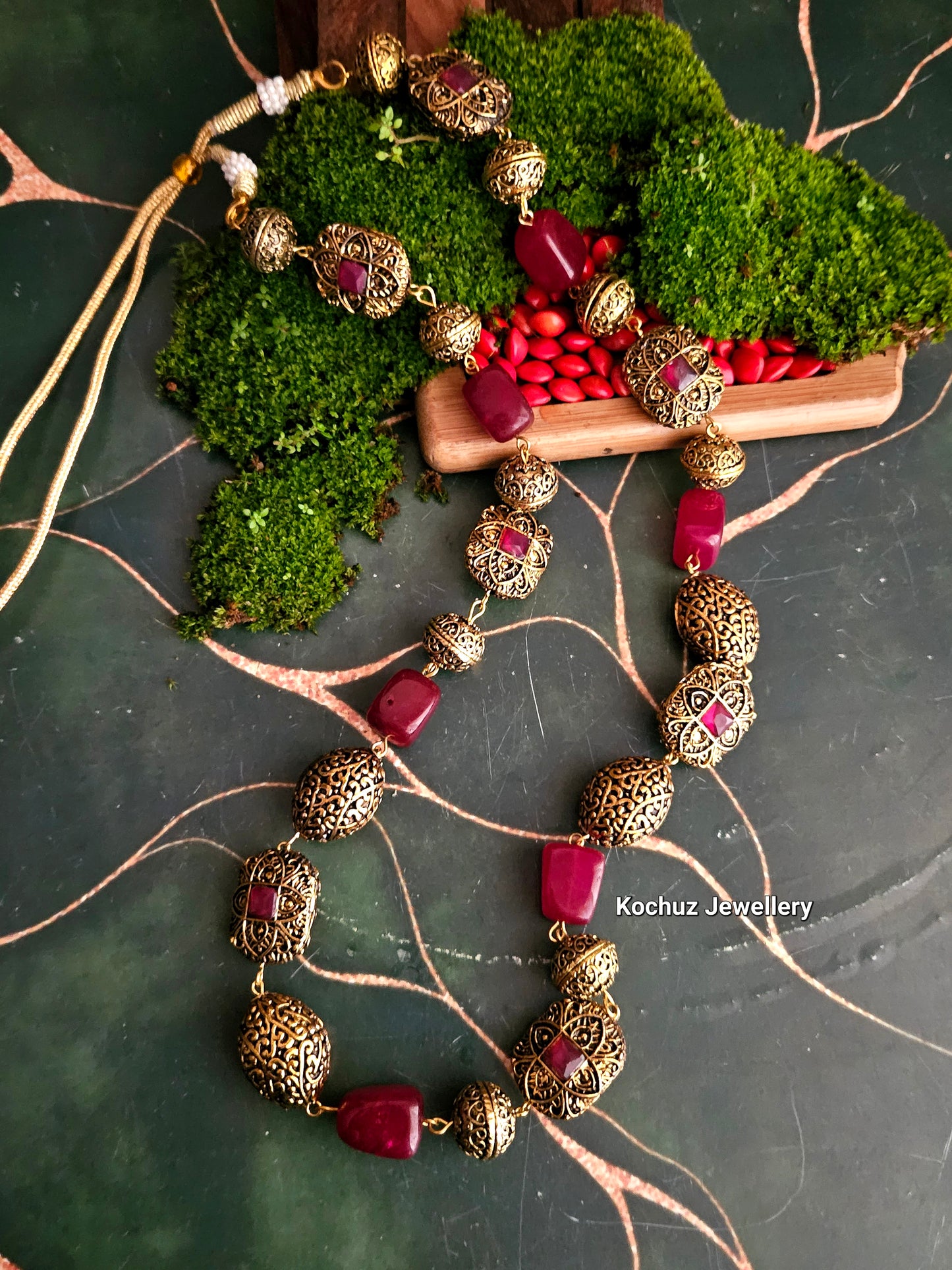 NECK1041 - Victorian Bead Neck Piece