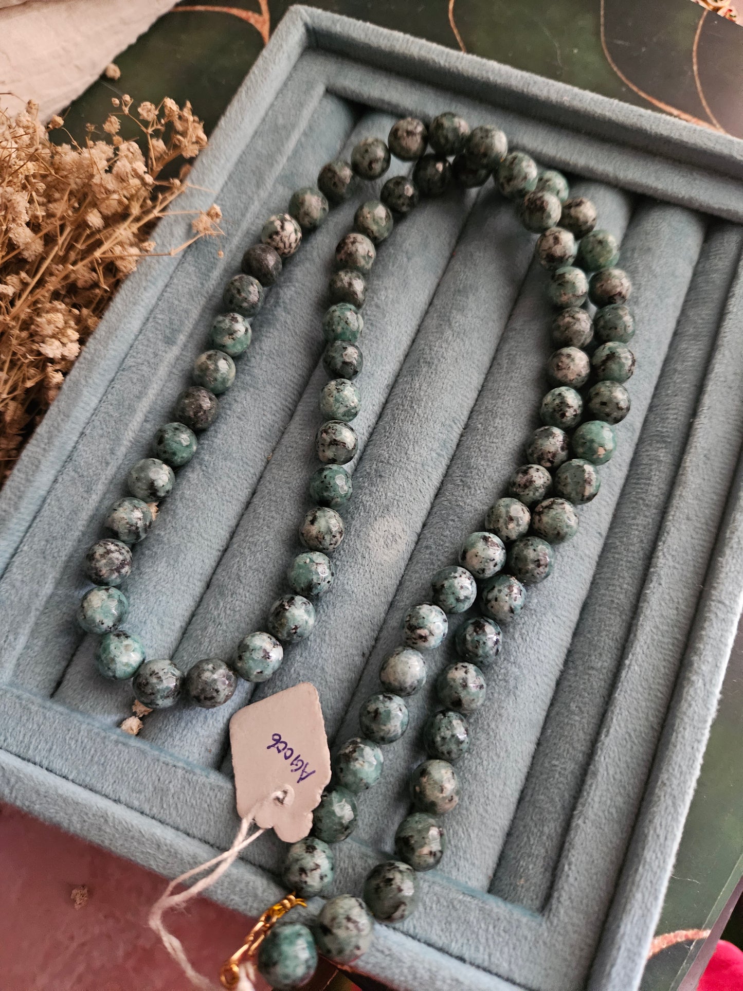 NECK1075 - Agate Bead Neckpiece