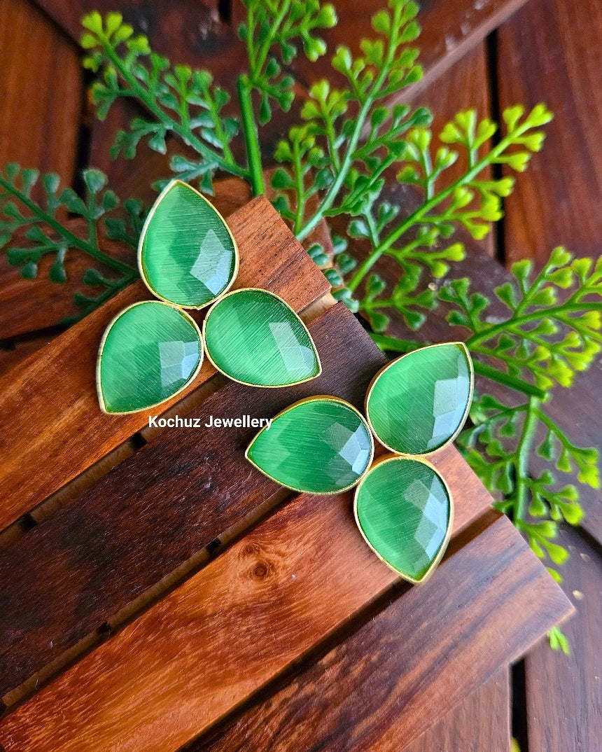 EAR1086 - Stone Leaf Earrings