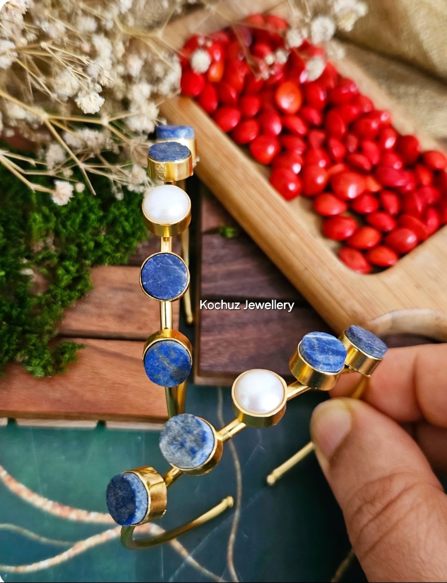 BANG1005 -Cuff Bangle With Natural Stone