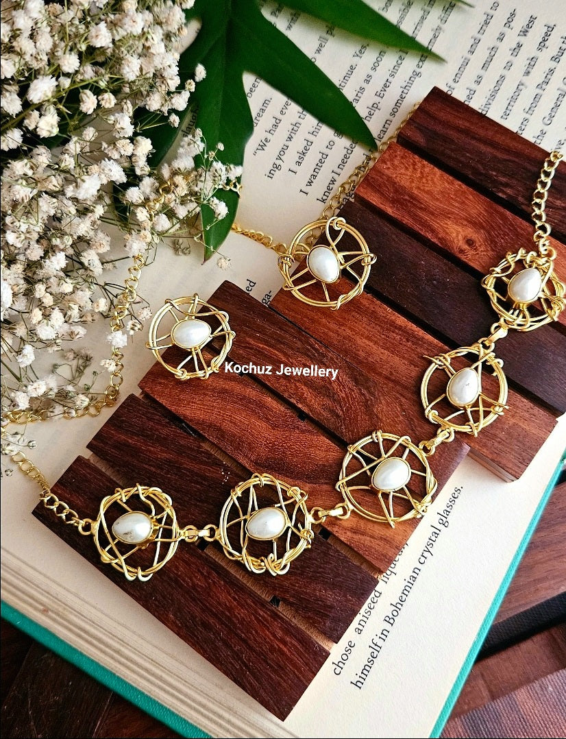 NECK1011 - Braoque Pearl NeckPiece