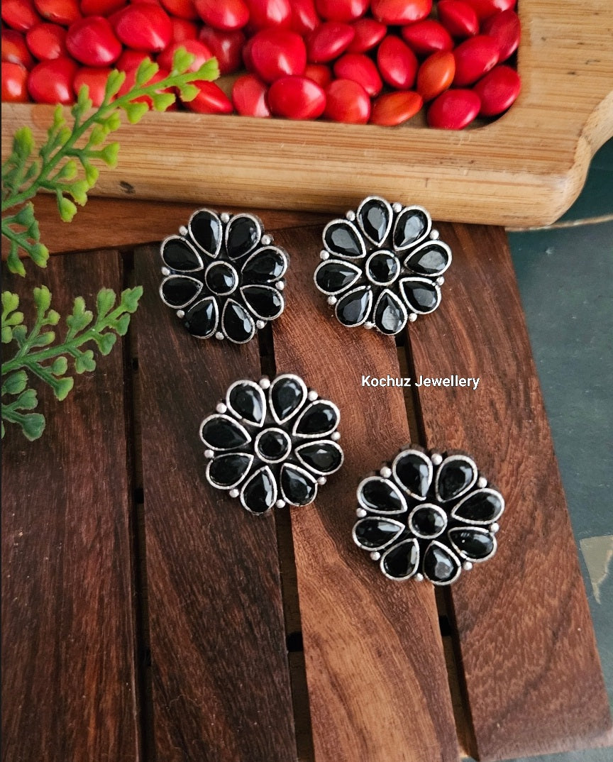 EAR1115 - Stud