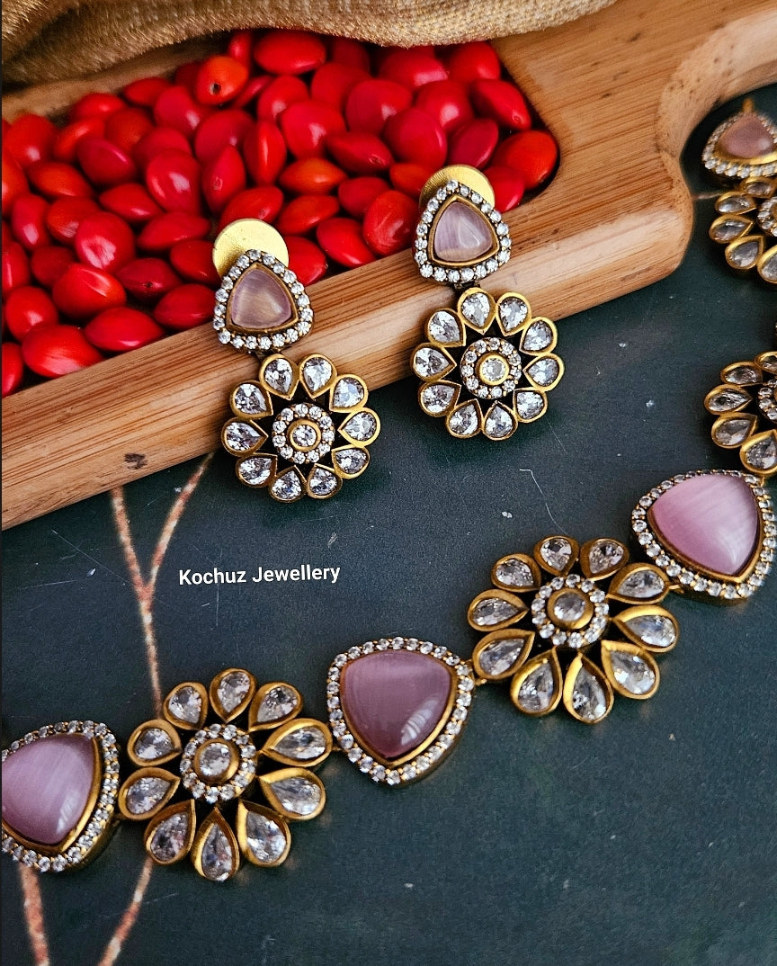 NECK1019 -Victorian NeckPiece