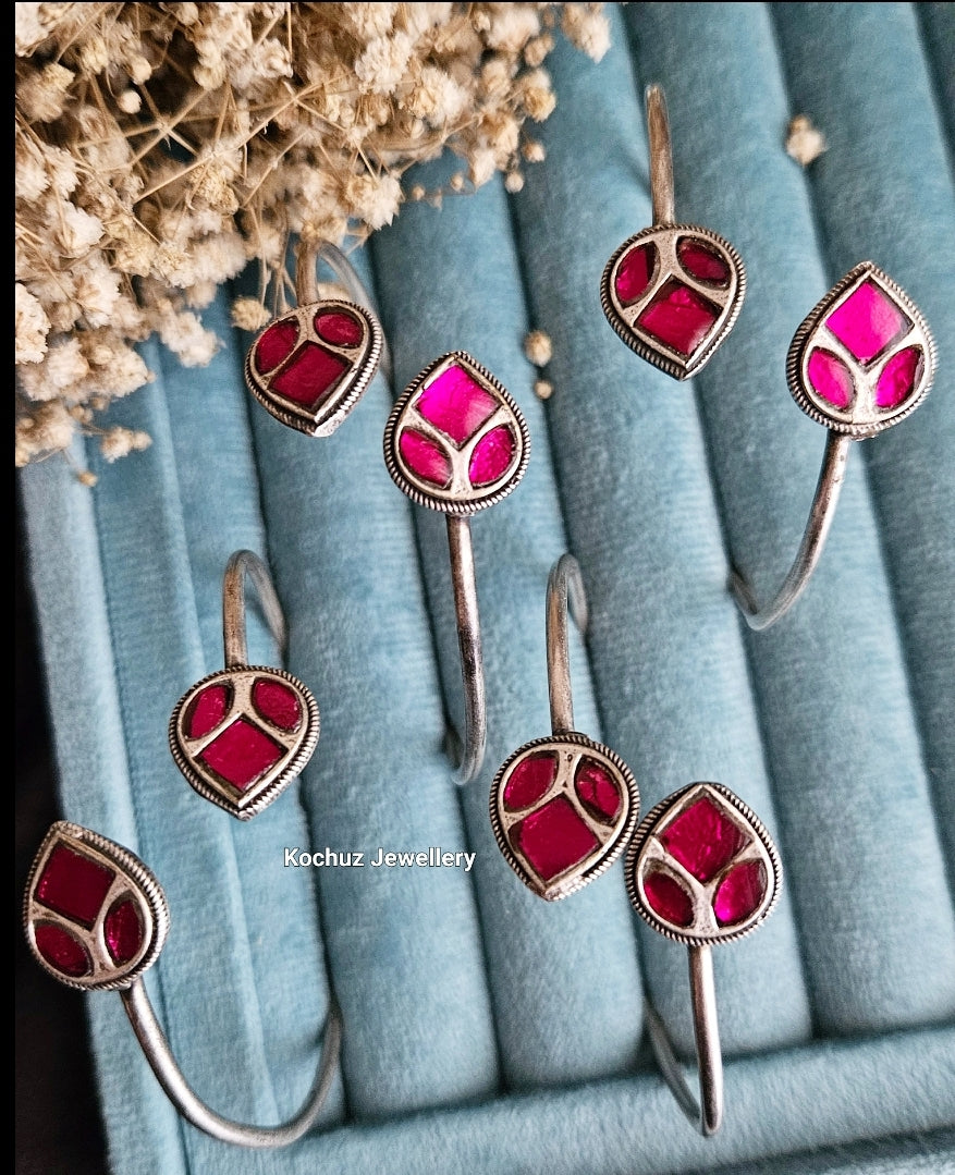 BANG1096 - Raga Bangle