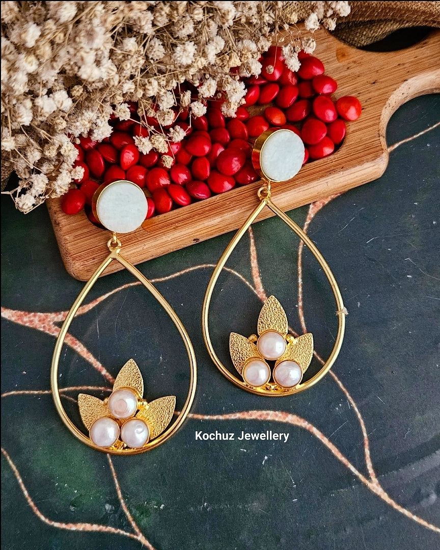 EAR1135 - Natural Stone Earring
