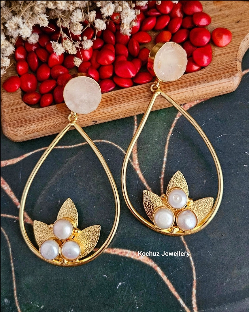 EAR1135 - Natural Stone Earring