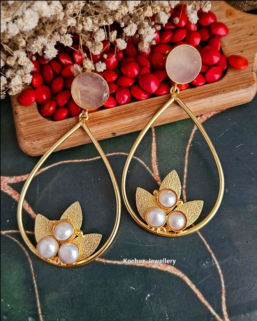 EAR1135 - Natural Stone Earring