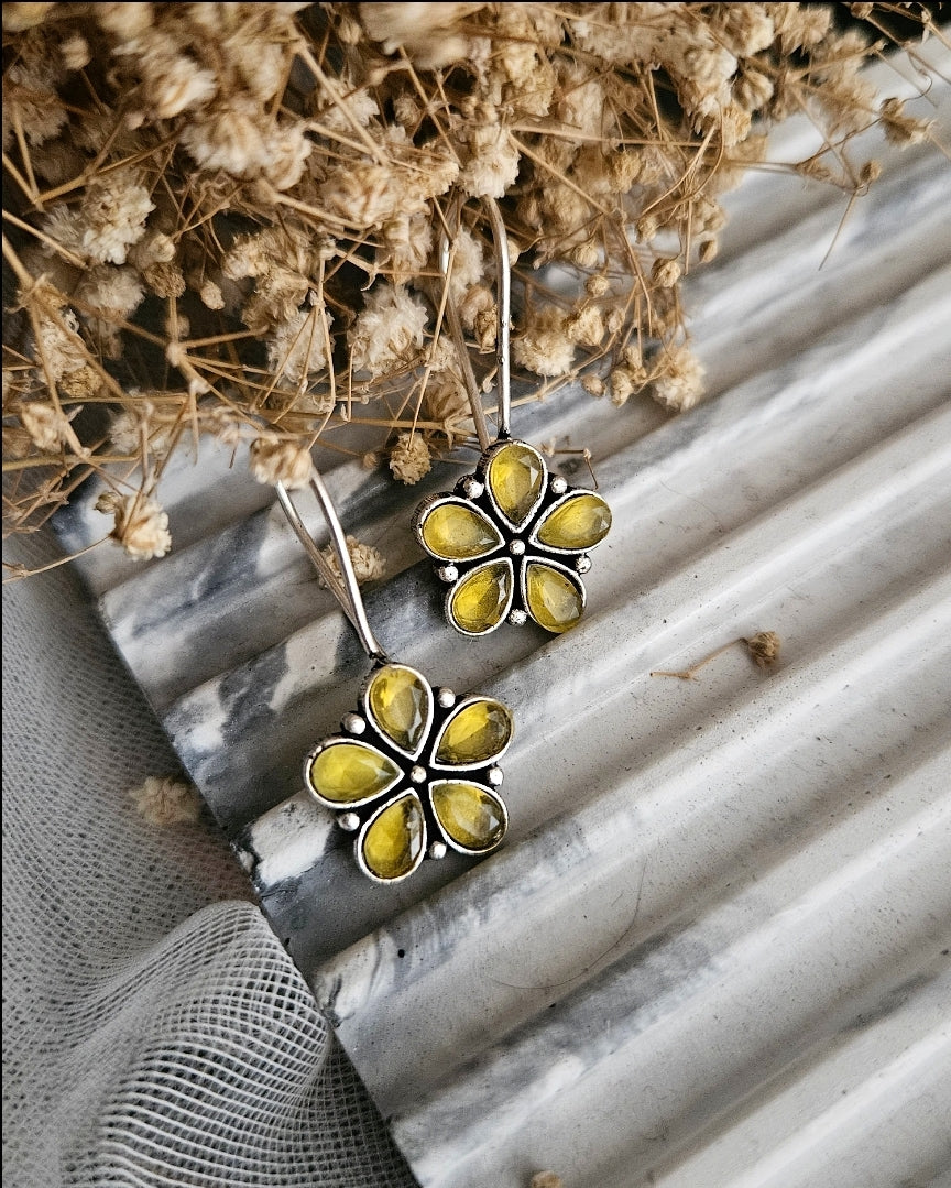 EAR1164 - Flower Dangler
