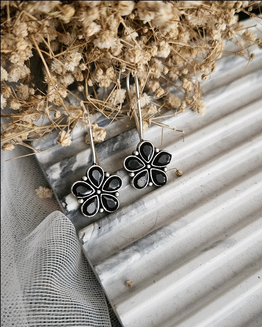 EAR1164 - Flower Dangler