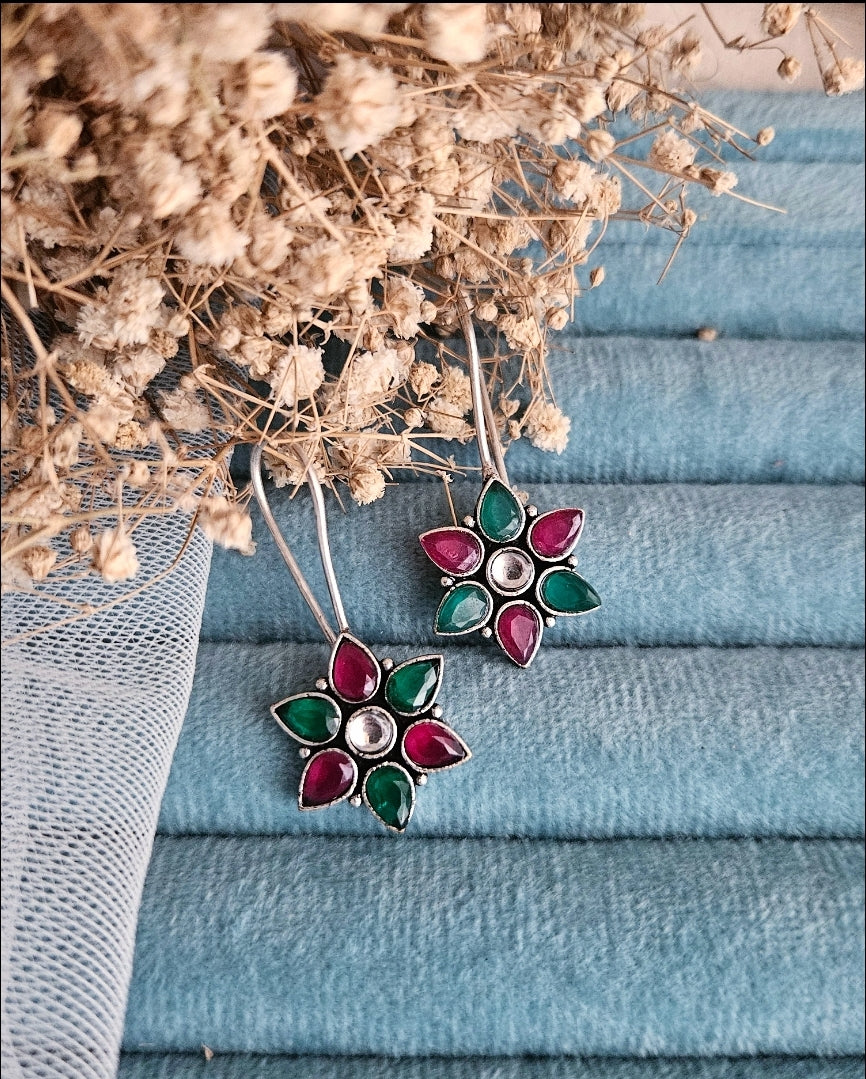 EAR1165 - Flower Dangler