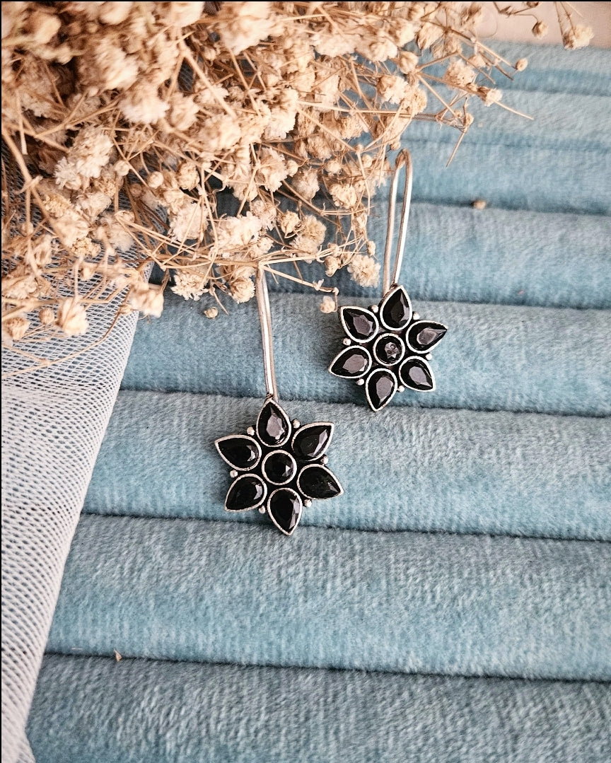 EAR1165 - Flower Dangler