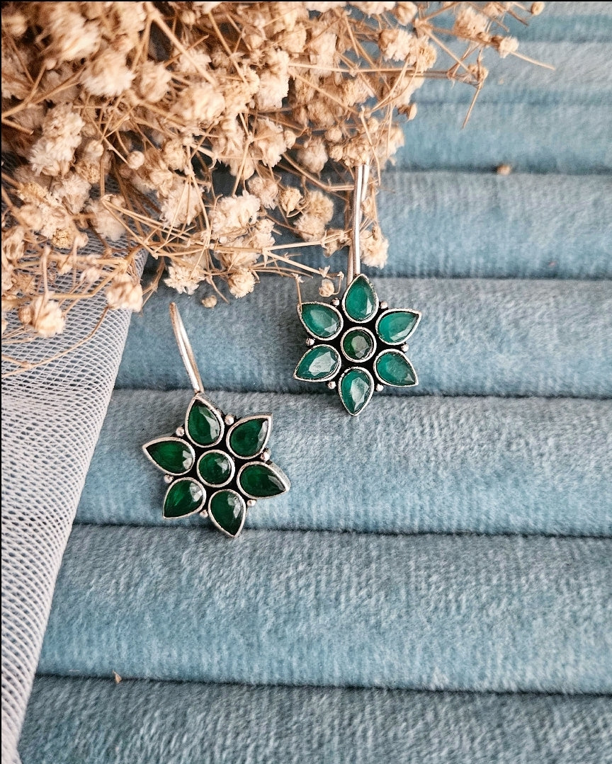 EAR1165 - Flower Dangler
