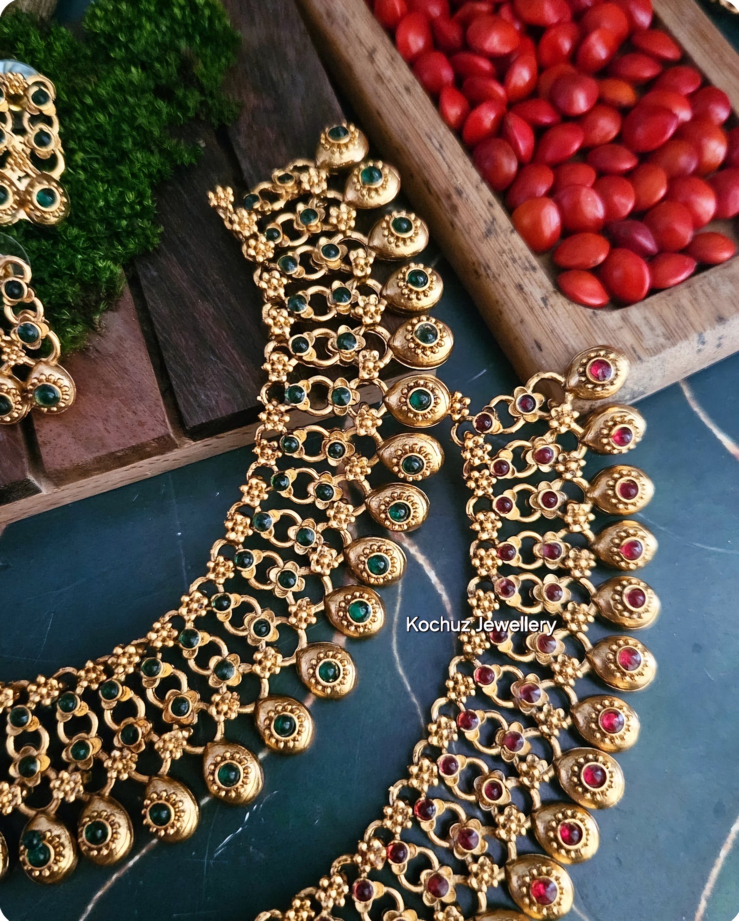 NECK1194 -Traditional Neckpiece