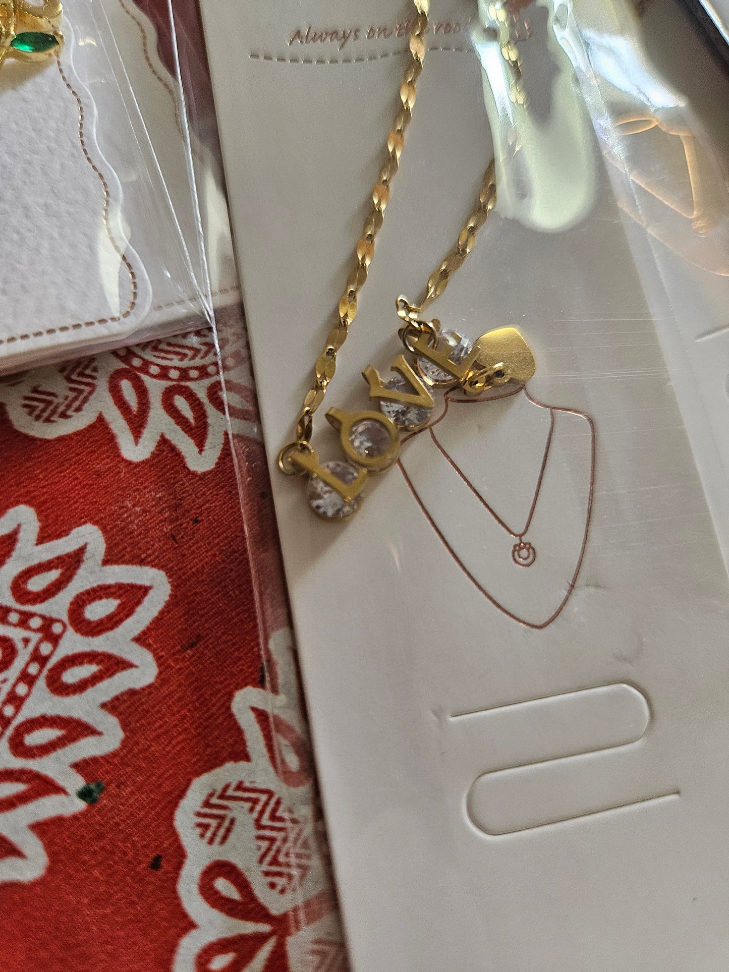 NECK1217