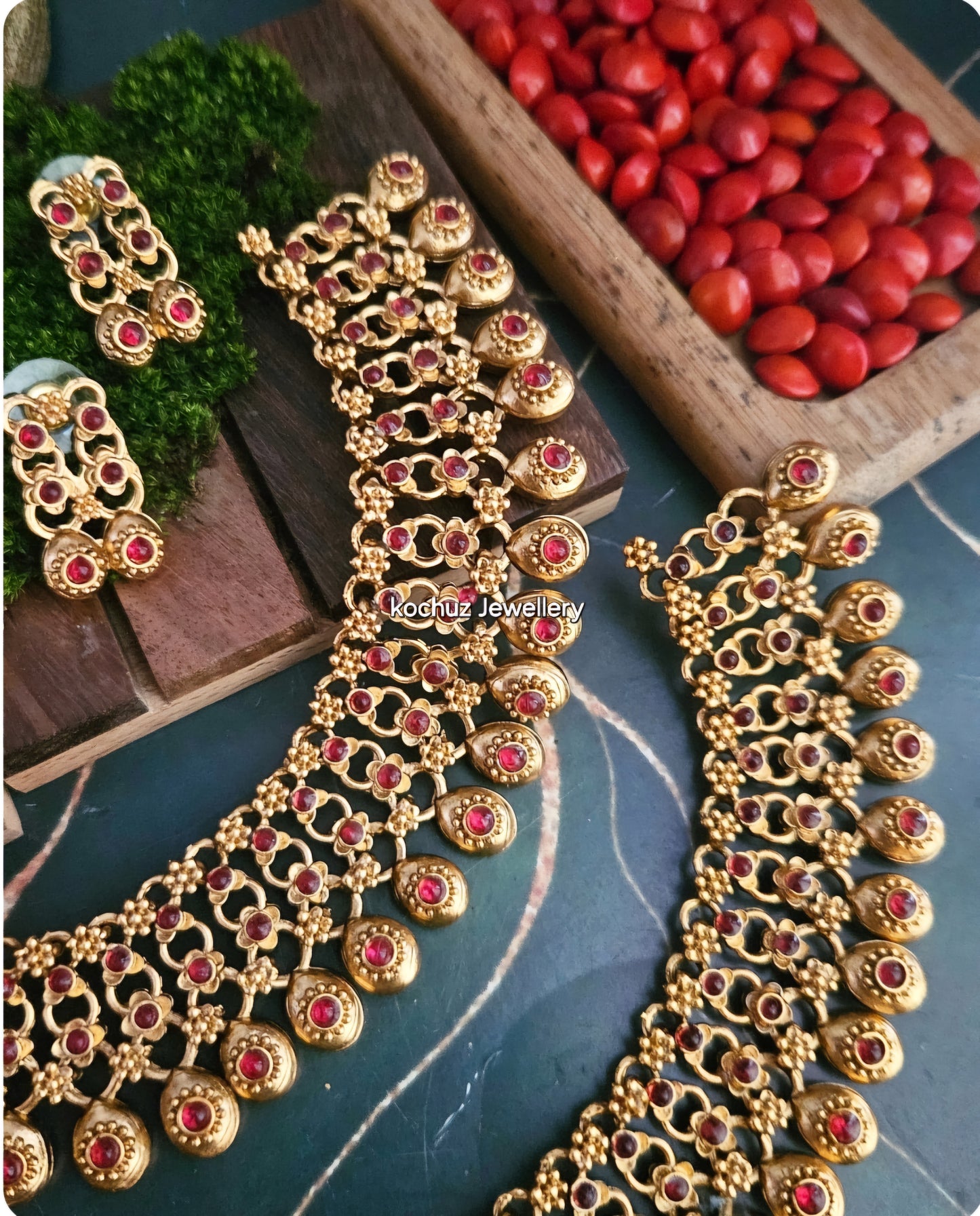 NECK1194 -Traditional Neckpiece