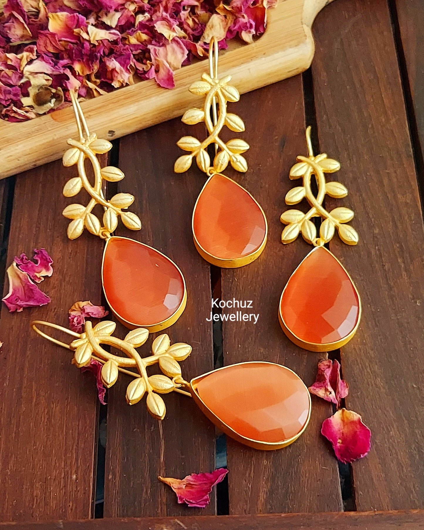 EAR1008 - Badam Earrings
