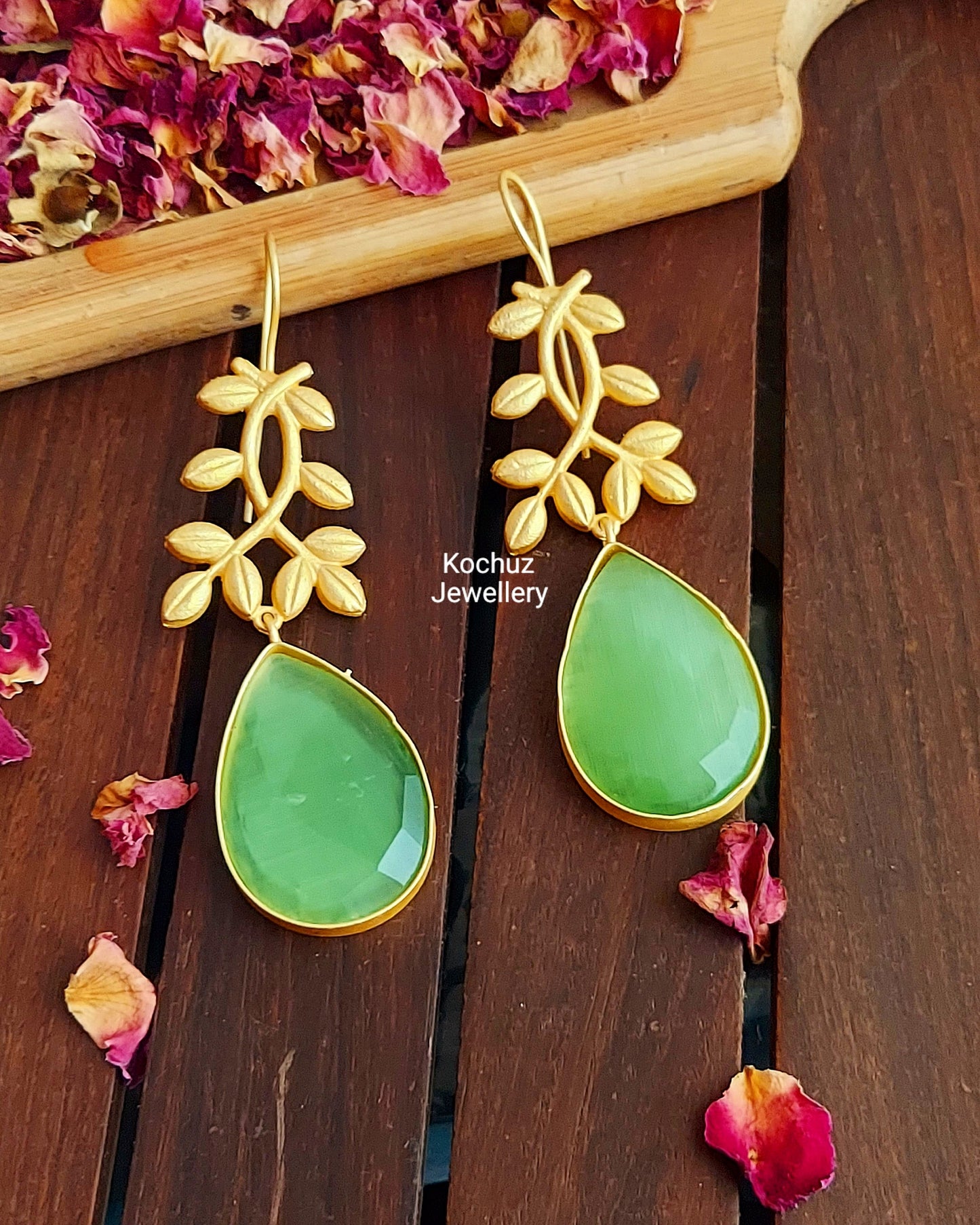 EAR1008 - Badam Earrings