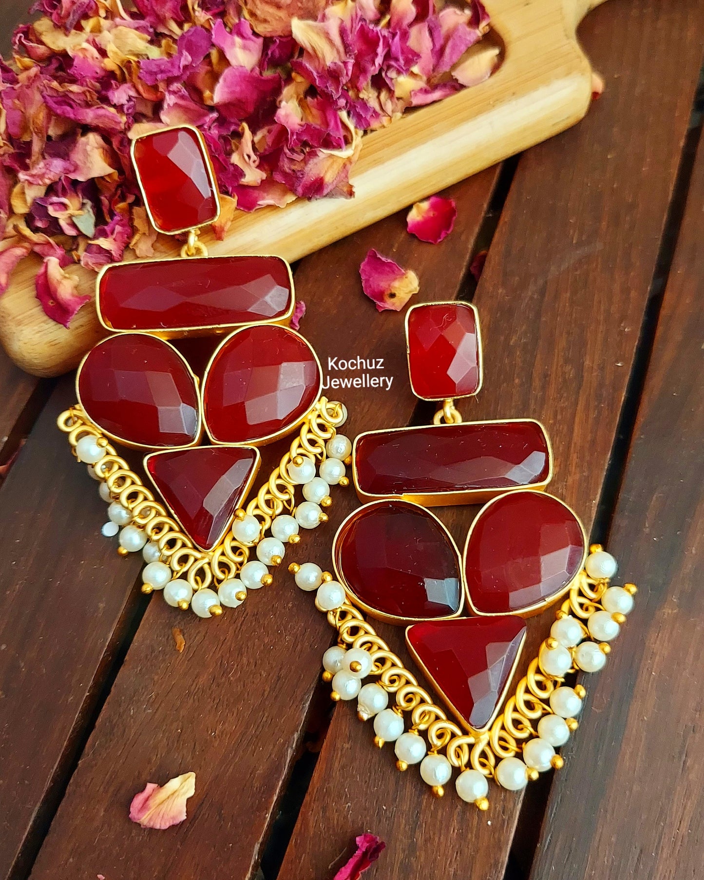 EAR1002 - Geometrical Glass Stone Earrings