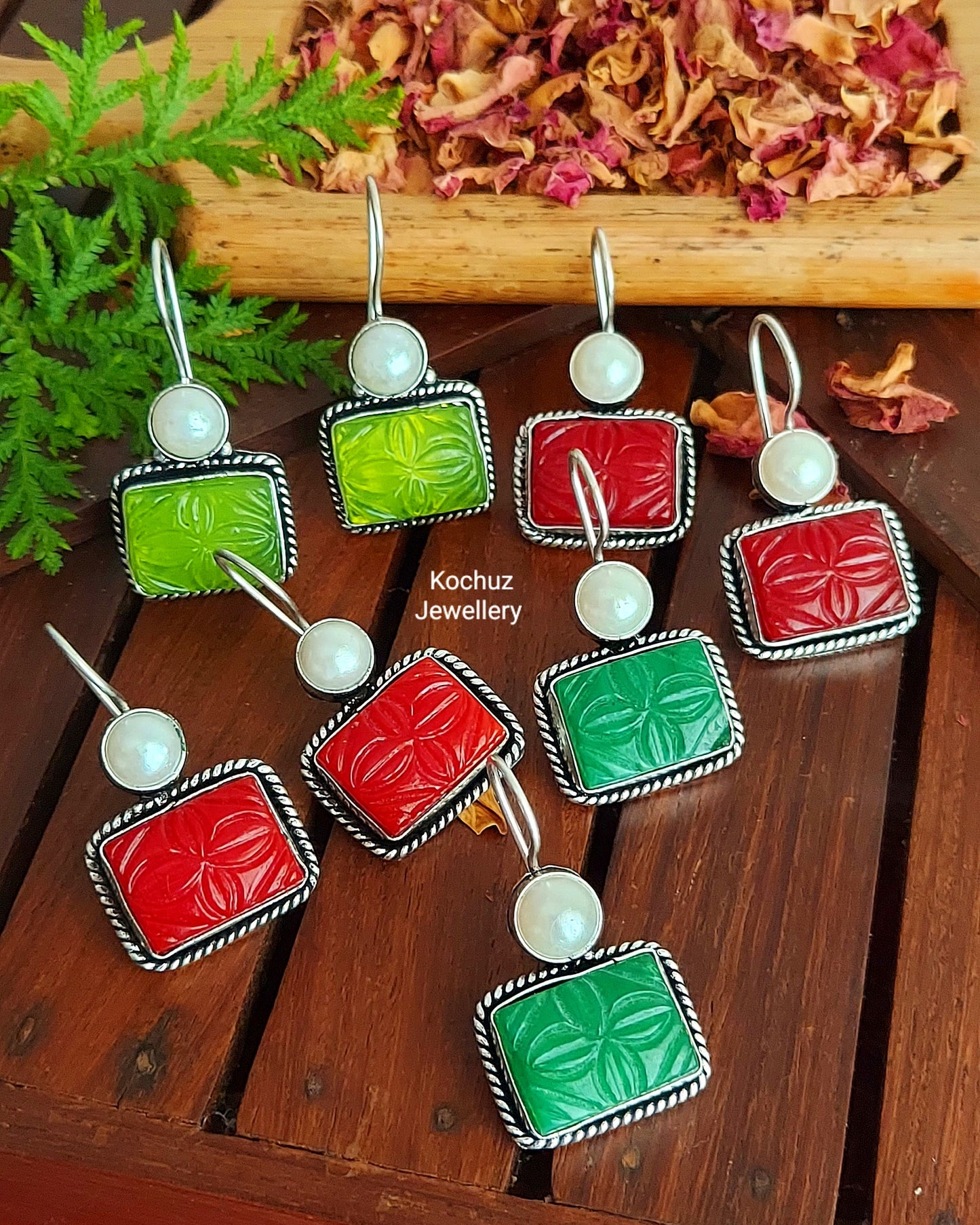 EAR1029 - Wax Bead Dangler