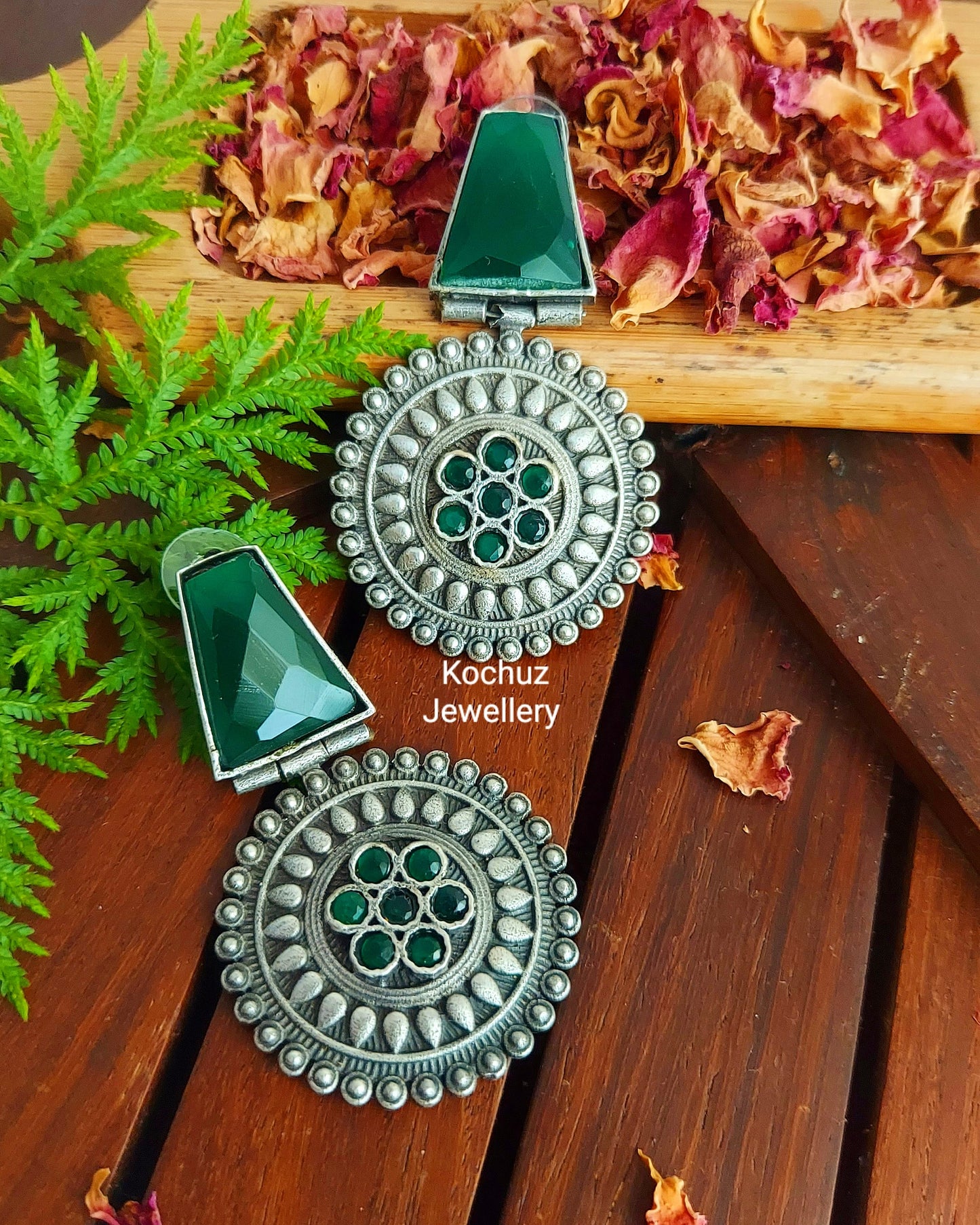 EAR1022 - Silver Look Alike Earrings