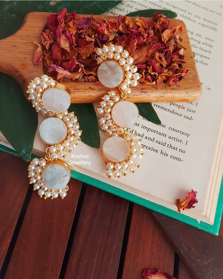 EAR1062 - Naira Round Earrings