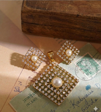 PEND1007 - AD Replica Pendent Set