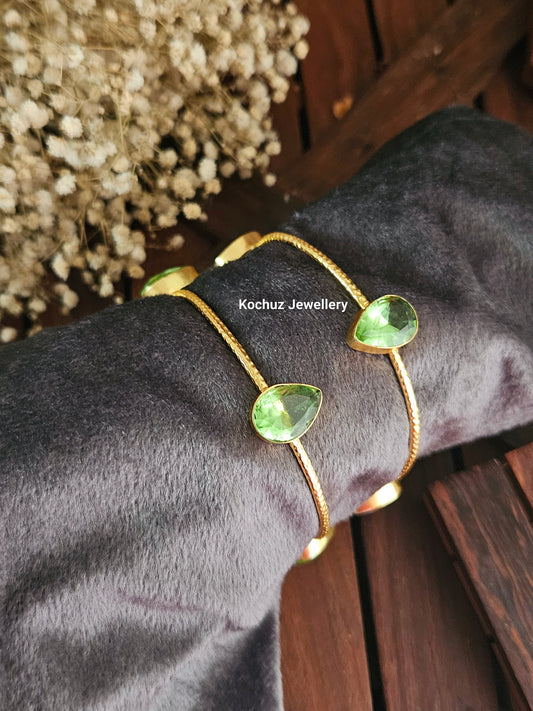 BANG1002 - Glass Stone bangles