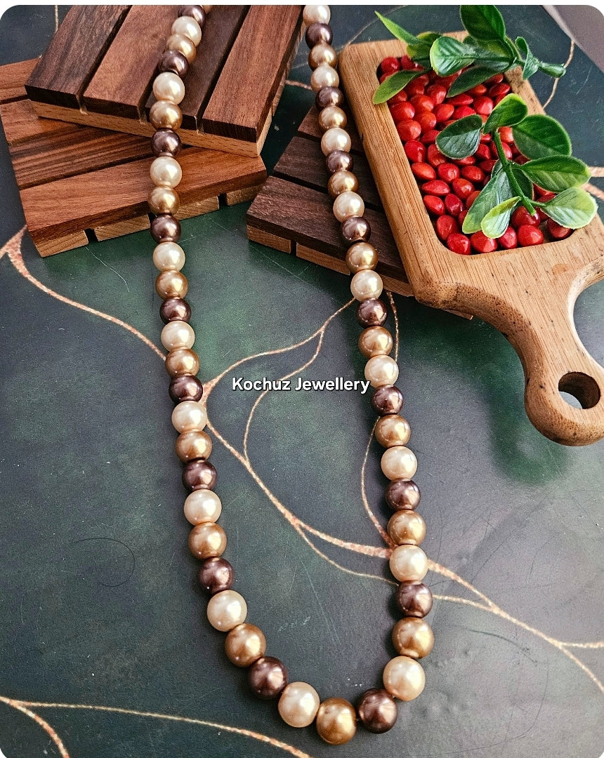 NECK1098 -Shell Pearl Neckpiece