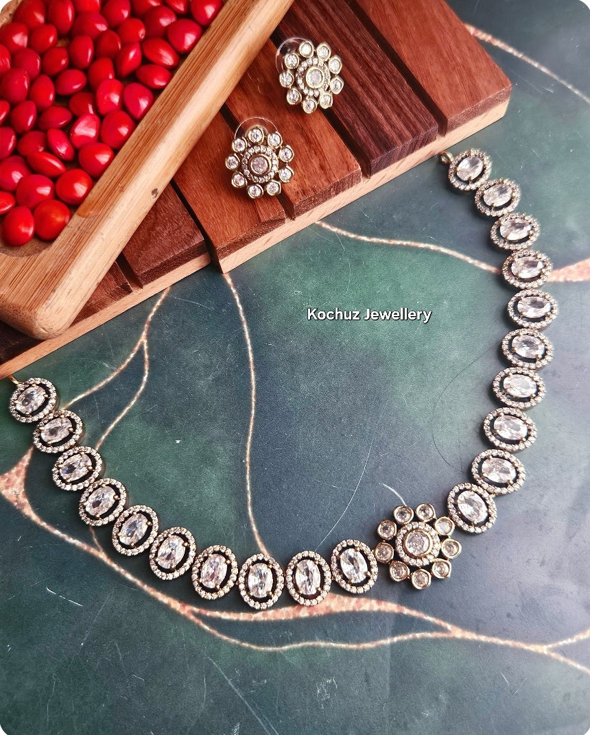 NECK1142 - Zircon Neckpiece