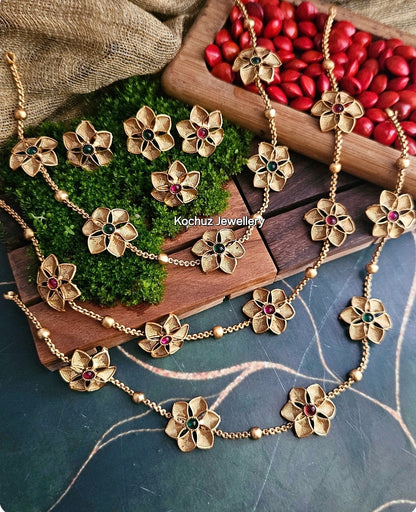 NECK1198 - Traditional Neckpiece