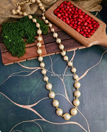 NECK1200 - Netted Pearl Neckpiece