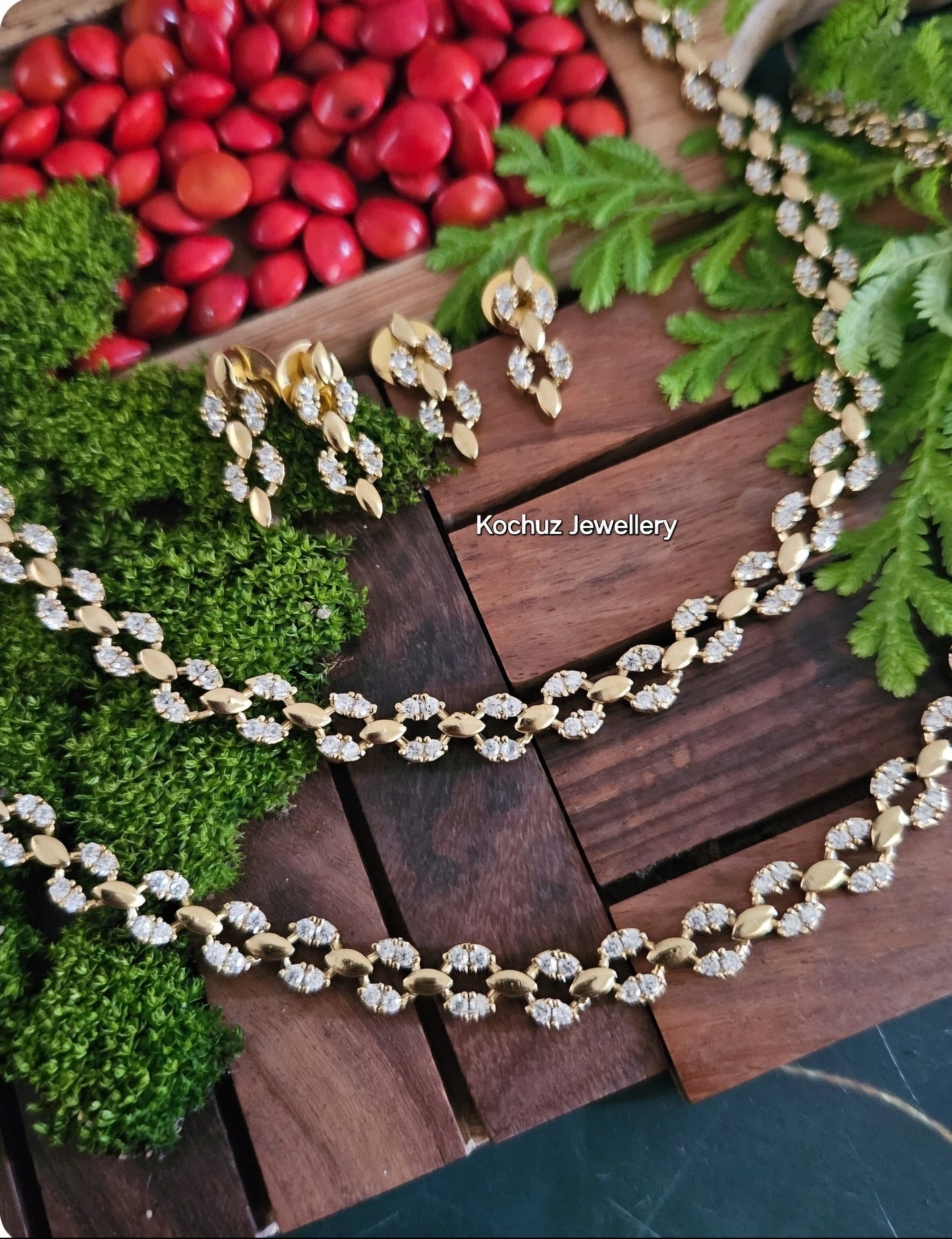 NECK1225