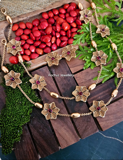 NECK1229 -Single Line Traditional Neckpiece