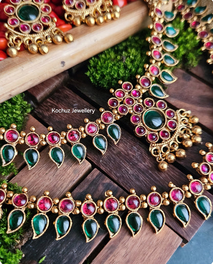 NECK1237 - Traditional Neckpiece