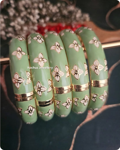 BANG1269 - Anti Tarnish Italian Enamel Meenakari Vintage Bangle