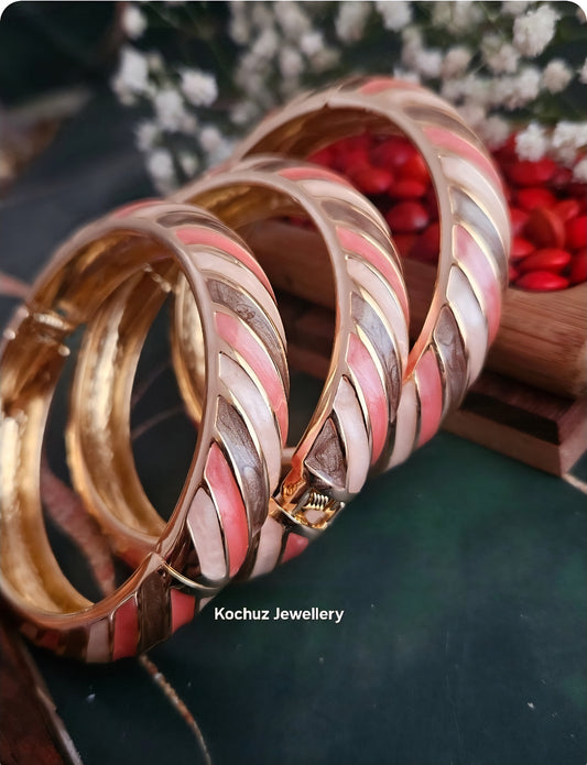 BANG1285 - Anti Tarnish Italian Enamel Meenakari Vintage Bangle