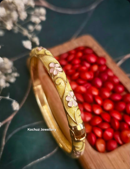 BANG1316 -Anti Tarnish Italian Enamel Meenakari Bangles