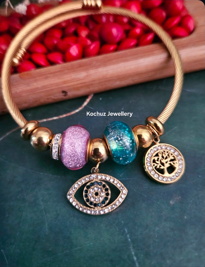 BANG1352 -Anti Tarnish Charm Bracelet