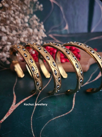 BANG1357 - Anti Tarnish Bangles(Evil Eye)