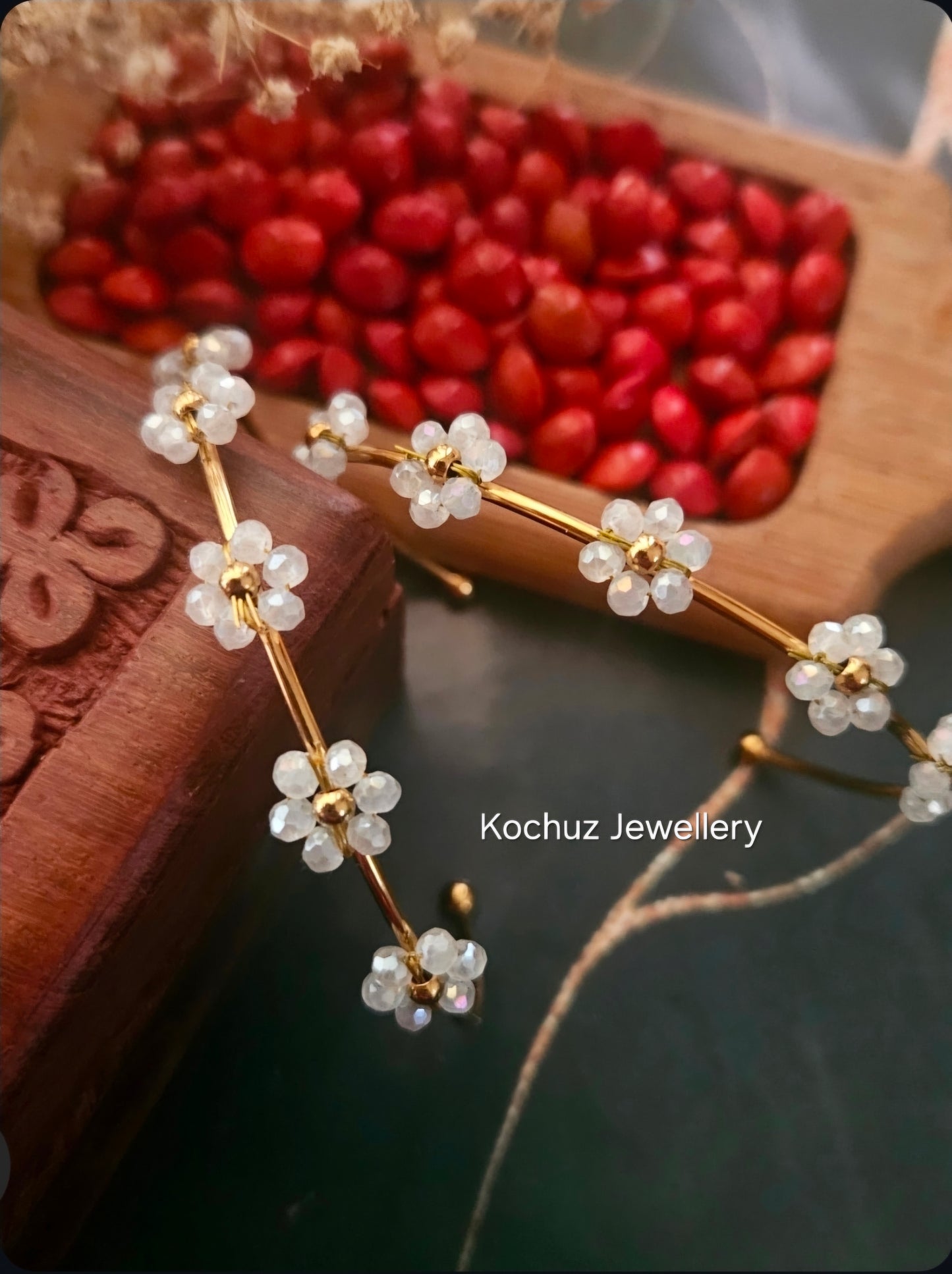 BANG1359 - Flower Anti Tarnish Bangles white