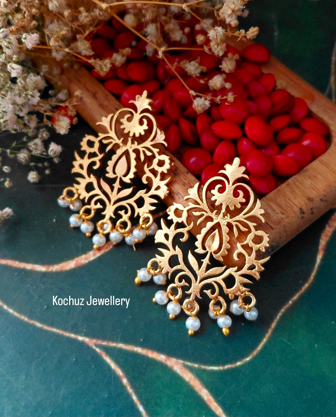 EAR1319 - Glass Stone Minimal Earrings