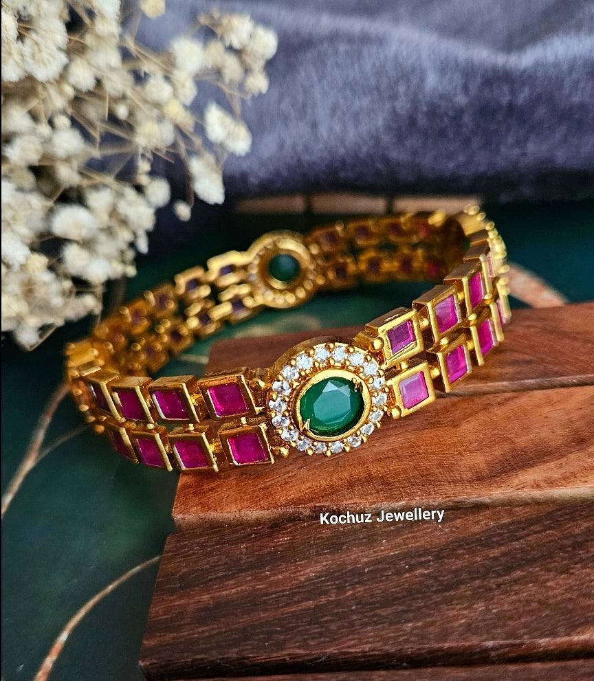 BANG1064- Traditional Bangle