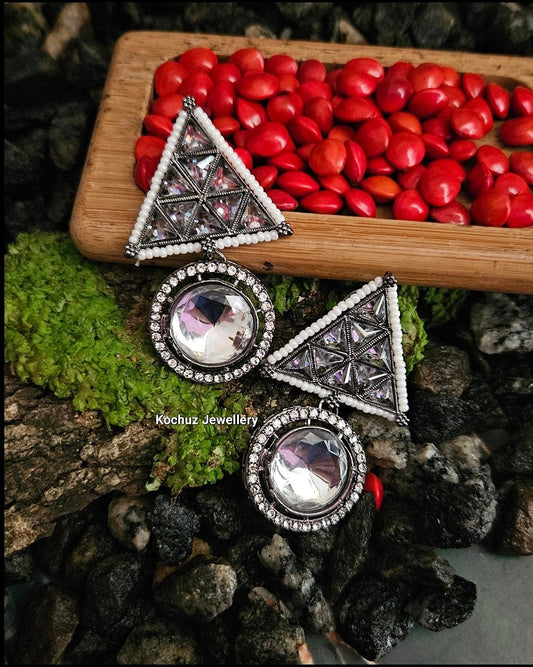 EAR1125 - Black Metal Finish Kundan Danglers